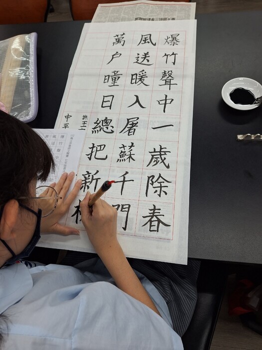 112學年度上學期舞文弄墨語文競賽_書法、字音字形、作文圖片