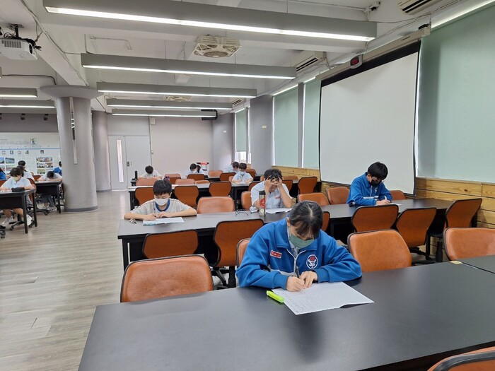 112學年度上學期舞文弄墨語文競賽_書法、字音字形、作文圖片