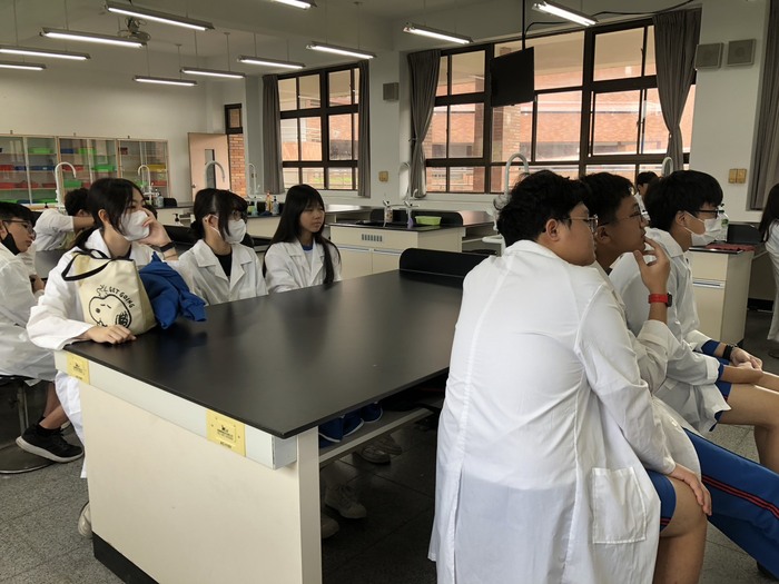 113學年度第二學期參加新莊高中學校開放日OPEN DAY特色課程圖片