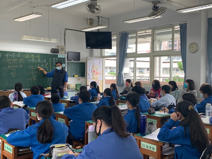110學年度1109家長進班觀課-8年級圖片