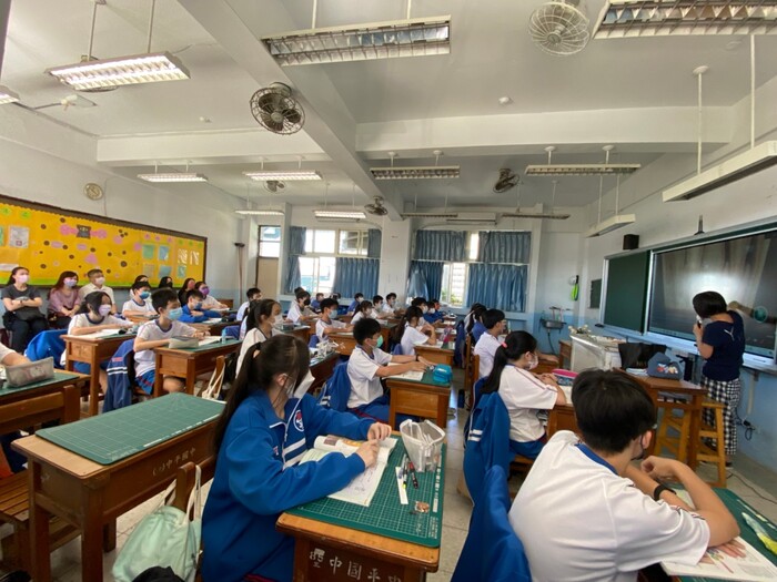 111學年度1110家長進班觀課圖片