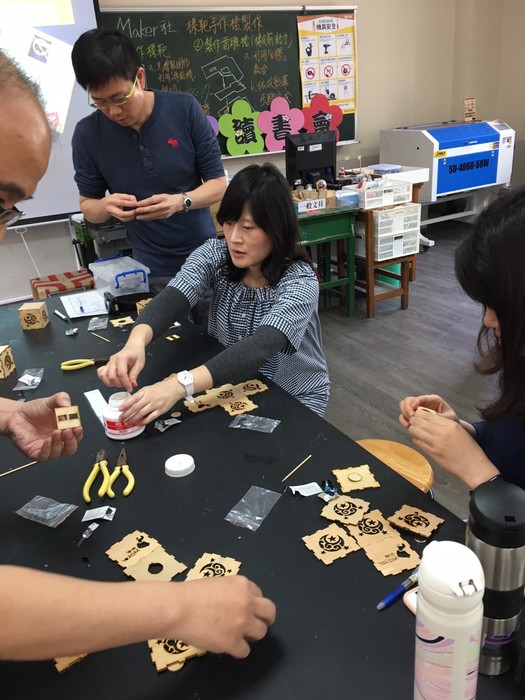 翻轉燈照片04