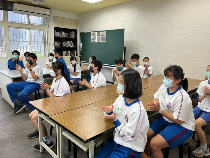 111學年度 英語嘉年華-七 八年級演說競賽圖片