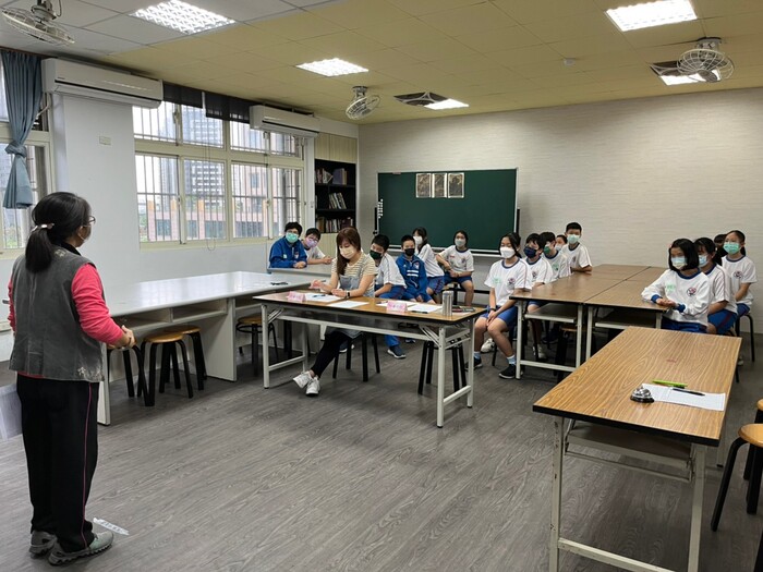 111學年度 英語嘉年華-七 八年級演說競賽圖片