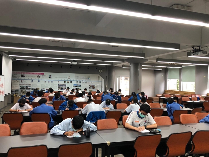 111學年度 英語嘉年華-七 八年級演說競賽圖片