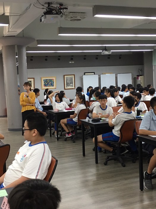 李伶卉老師專書導讀01
