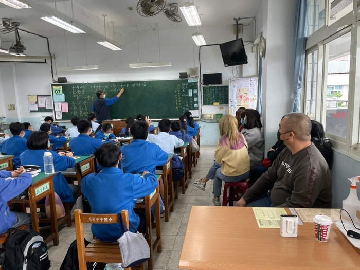 110學年度1109家長進班觀課-7年級圖片