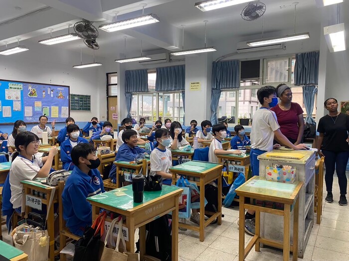 113學年度上學期-美語志工進班113.10.23圖片