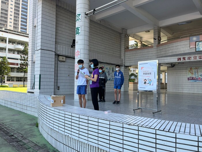 111學年度下學期-第二次擴大英語抽背-112.05.05圖片