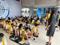 114學年度上學期八年級社區服務圖片