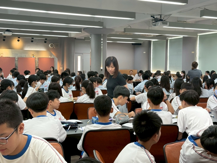 114學年度09/25蕭杏華師專書導讀圖片