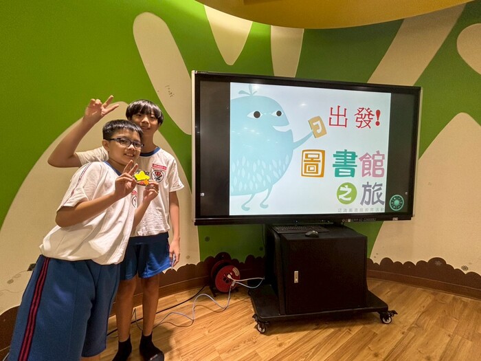 114學年度七年級圖書館之旅圖片