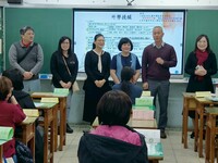 校長、家長會會長及家長會代表至各班進行巡禮與關懷