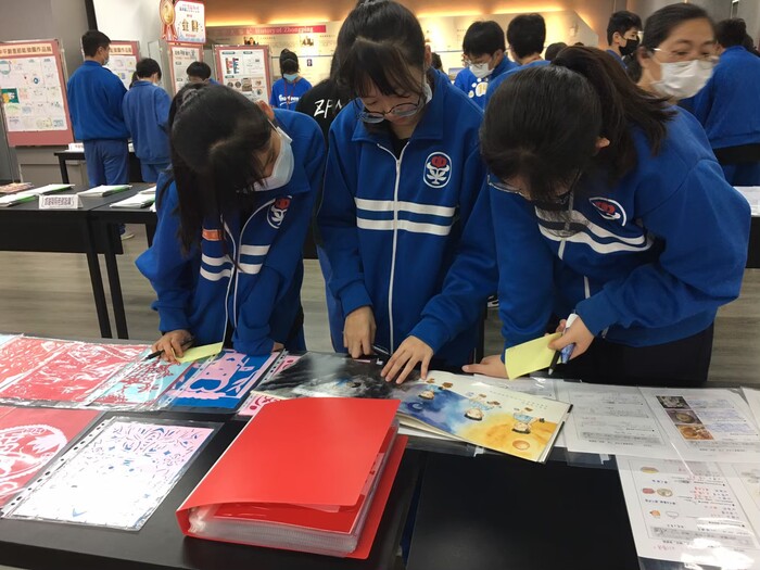 109學年度校慶活動  (學生作品展)圖片