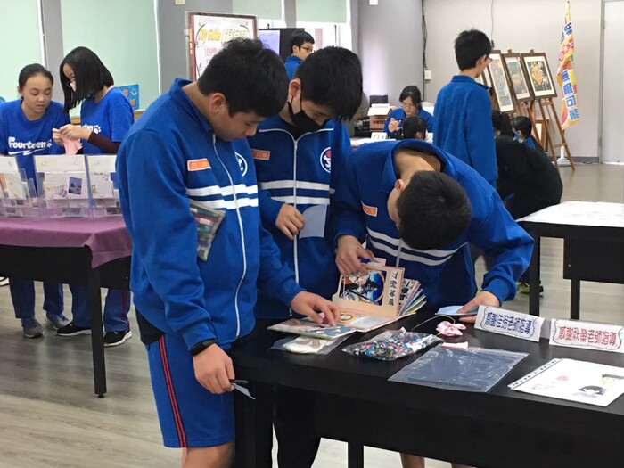 109學年度校慶活動  (學生作品展)圖片