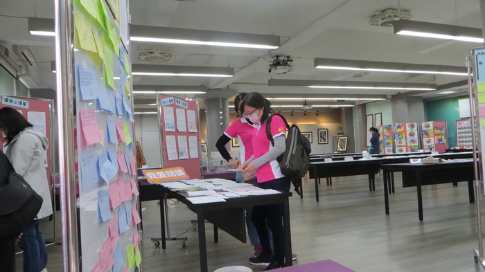 109學年度校慶活動  (學生作品展)圖片