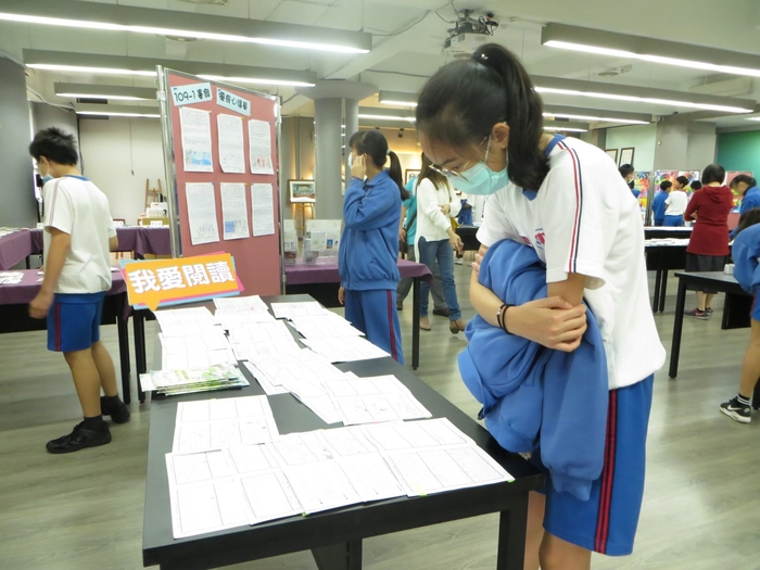 109學年度校慶活動  (學生作品展)圖片