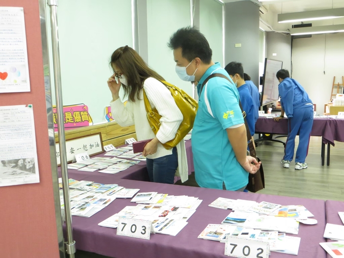 109學年度校慶活動  (學生作品展)圖片