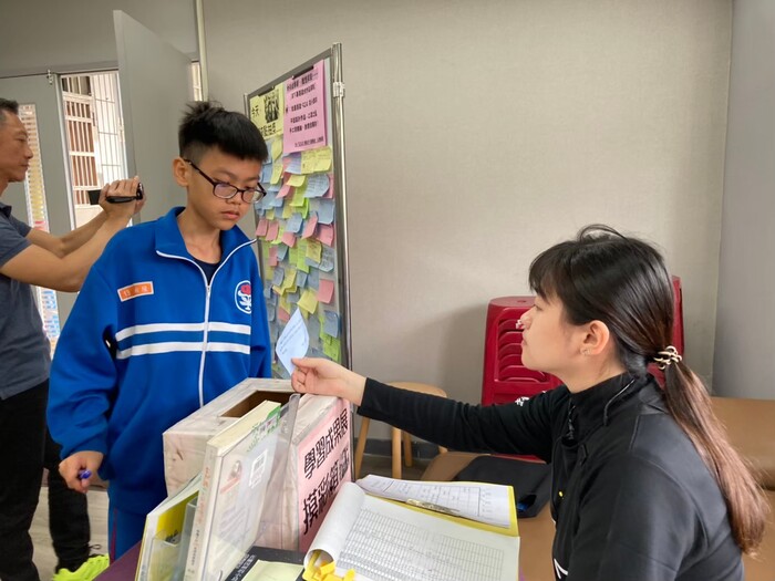 109學年度校慶活動  (學生作品展)圖片